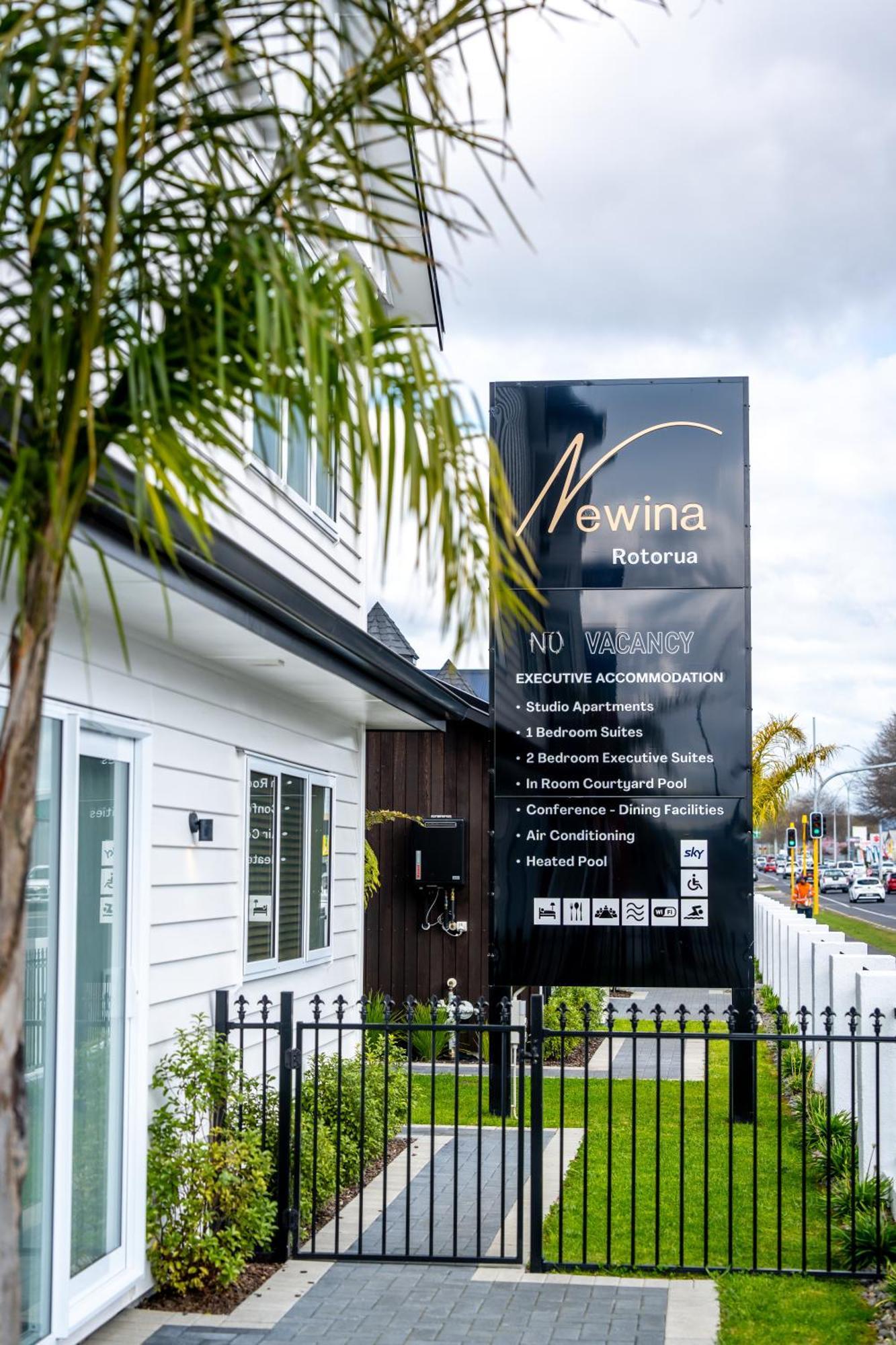 Newina Rotorua Hotel Exterior photo